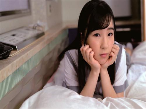 Vụng trộm với cô em gái tuổi teen của người yêu